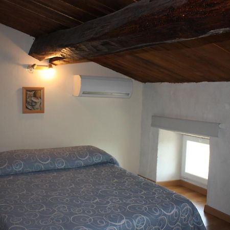 Le Grand Hotel Aups Oda fotoğraf