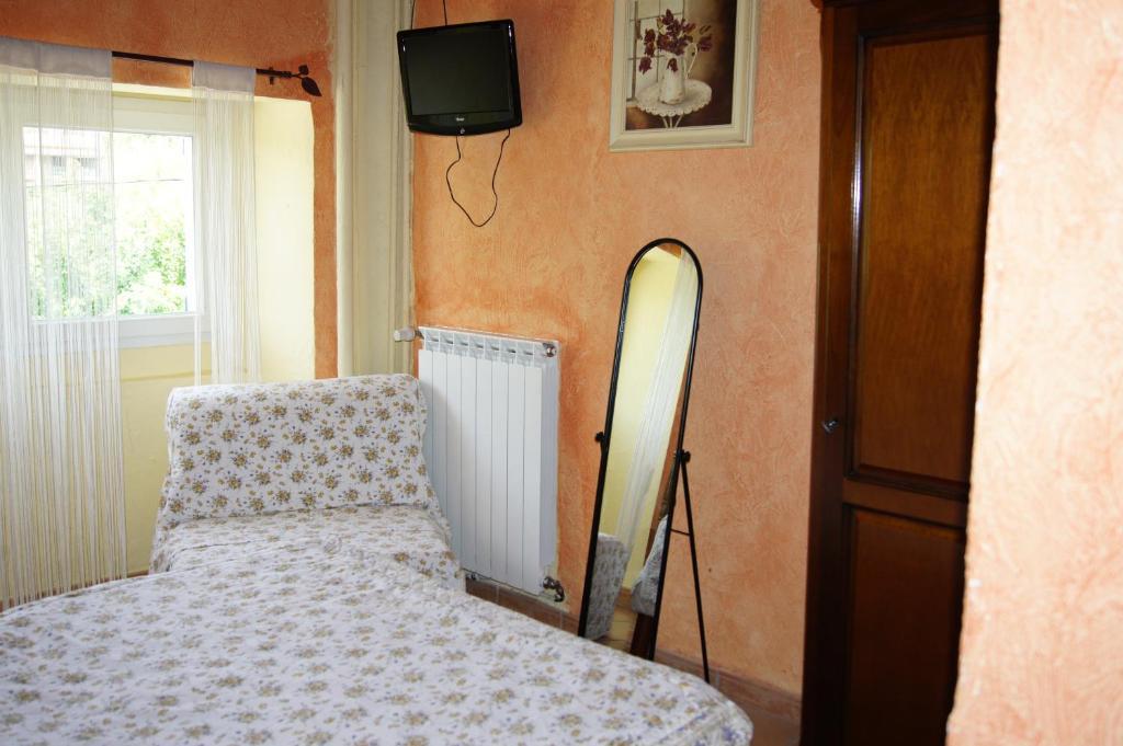 Le Grand Hotel Aups Oda fotoğraf